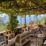 Vakantiepark Turan Hill Lounge Faralya