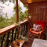 Turan Hill Lounge 4*
