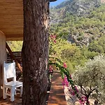 Vakantiepark Turan Hill Lounge 4*