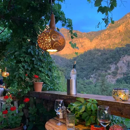 Turan Hill Lounge Holiday park Faralya
