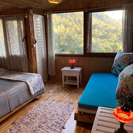 图兰山朗致酒店 4*