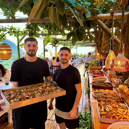 Turan Hill Lounge Holiday park 4*