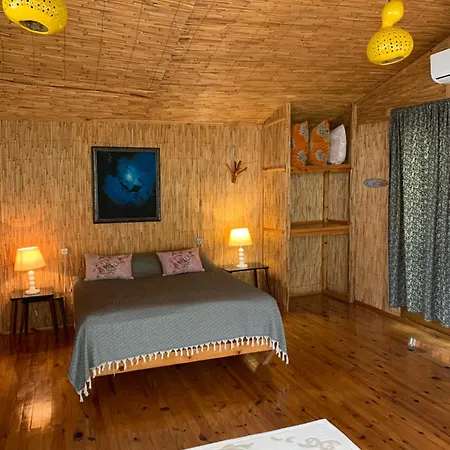 Turan Hill Lounge 4*