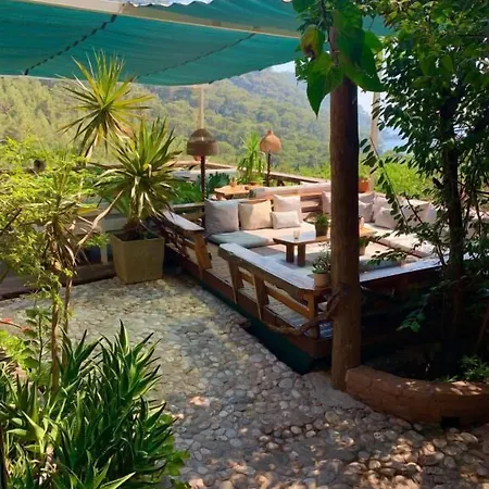 图兰山朗致酒店 法拉尔雅