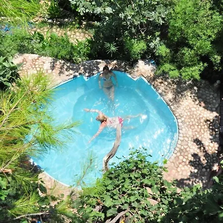 Turan Hill Lounge Vakantiepark