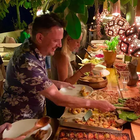 Parc de vacanță Turan Hill Lounge 4*