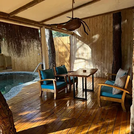 Parc de vacanță Turan Hill Lounge 4*