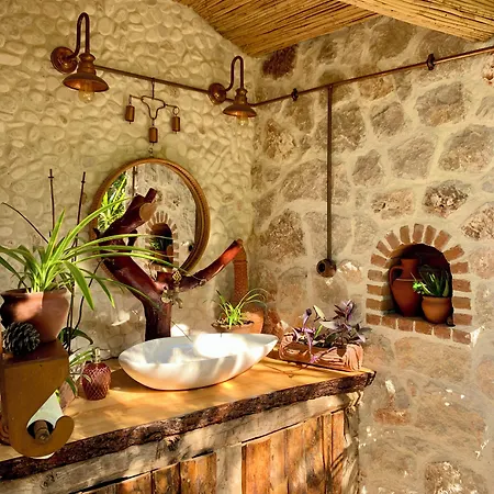 Turan Hill Lounge Parc de vacanță