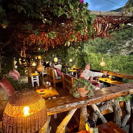 Turan Hill Lounge Vakantiehuis Faralya