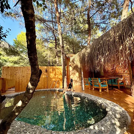 Turan Hill Lounge Vakantiehuis